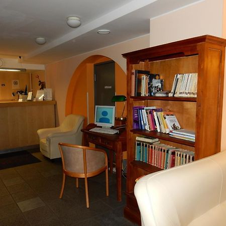 Tatari 53 Hotel Tallinn Kültér fotó