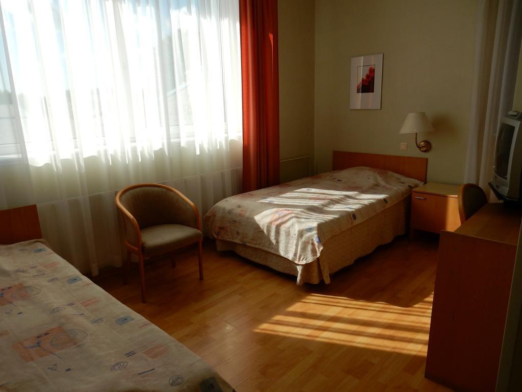 Tatari 53 Hotel Tallinn Kültér fotó