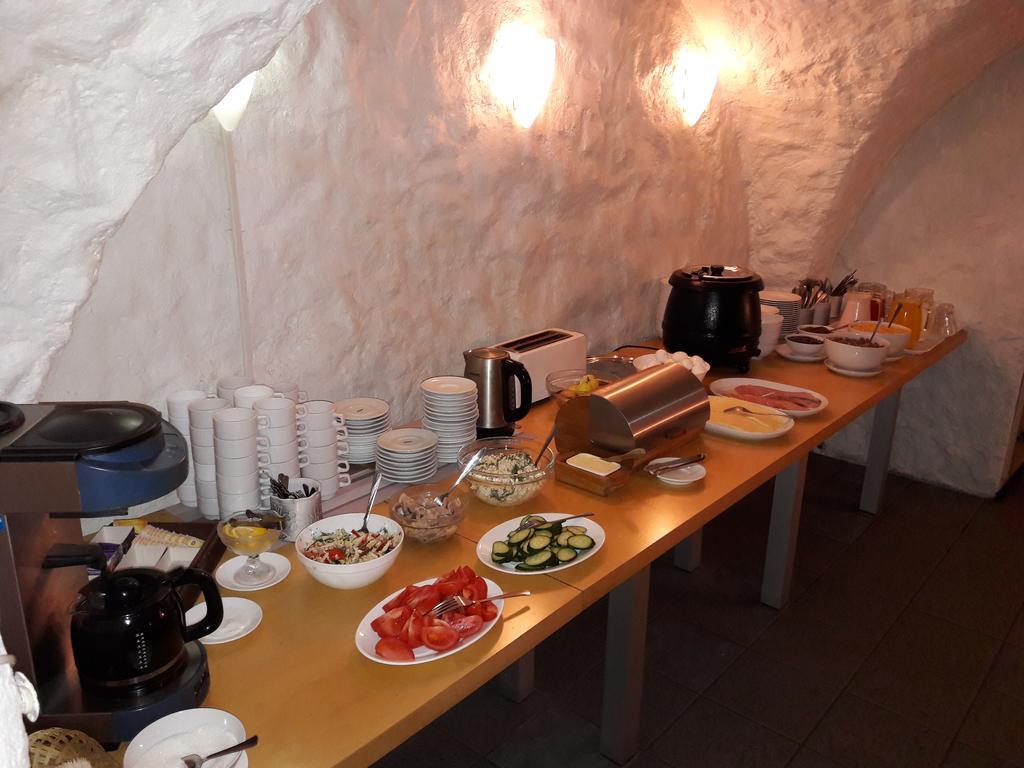 Tatari 53 Hotel Tallinn Kültér fotó